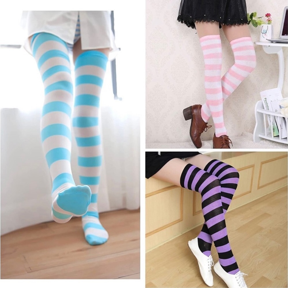 THIGH HIGH STRIPED SOCKS (1 PAIR ONLY) CHOOSE YOUR FAVORITE COLOR 💙💟💖